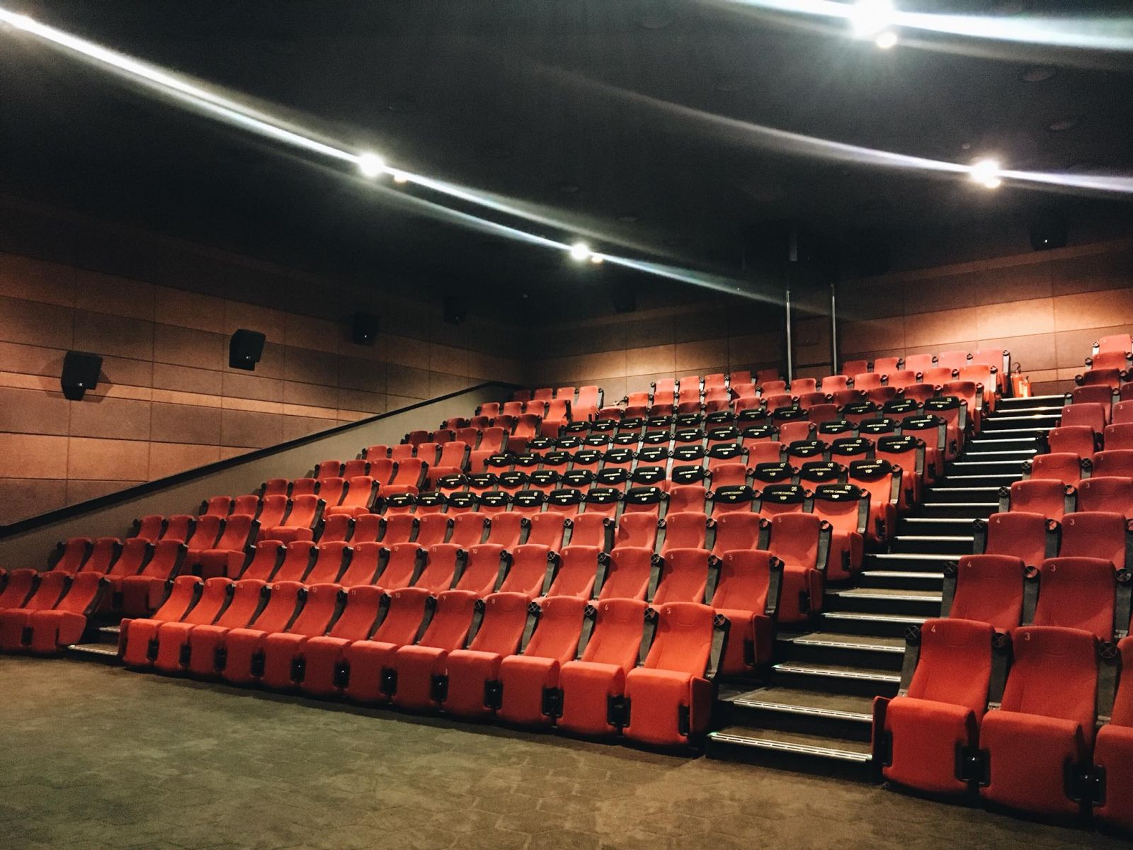 4 Dự án thi công rạp chiếu phim Lotte Cinema 2018